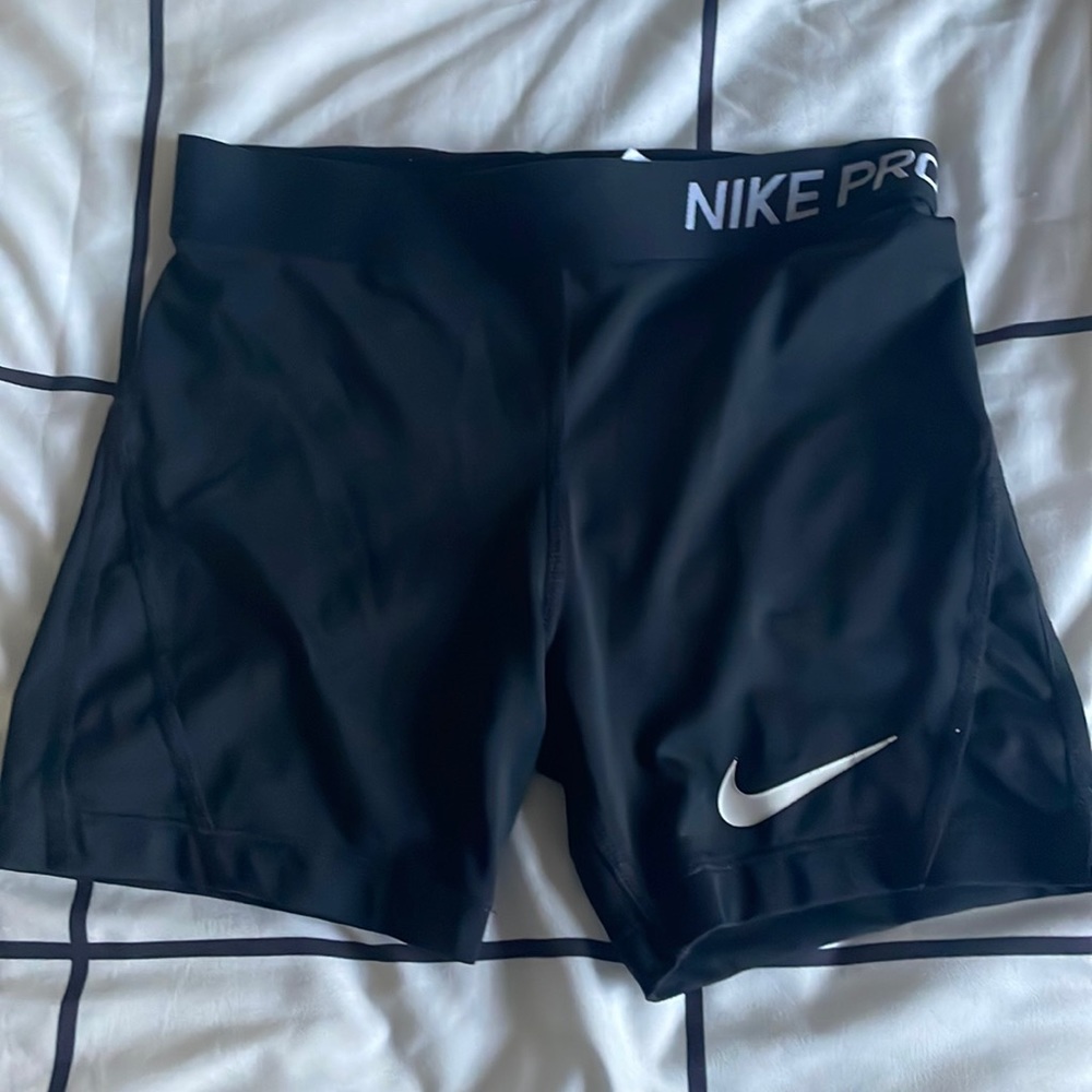 Old version of Nike pros